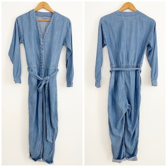Gap Chambray V-Neck Tie Belt Jean Denim Jumpsuit Size 00 - Picture 2 of 15